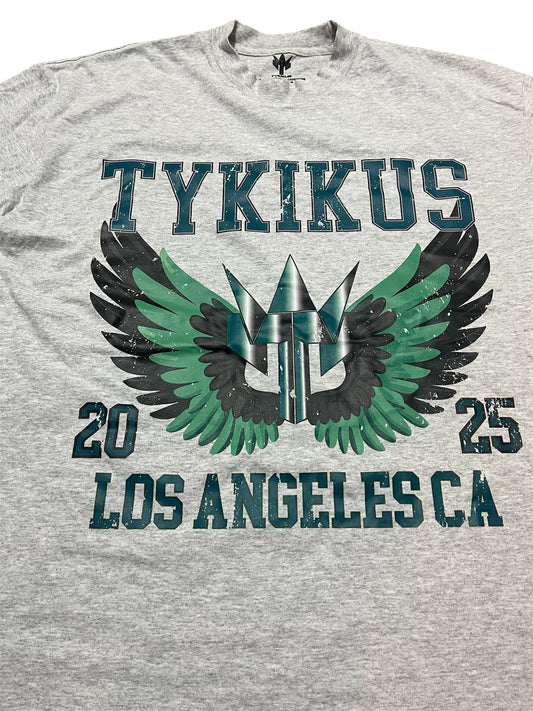 FLY HIGH TYKIKUS College Tee