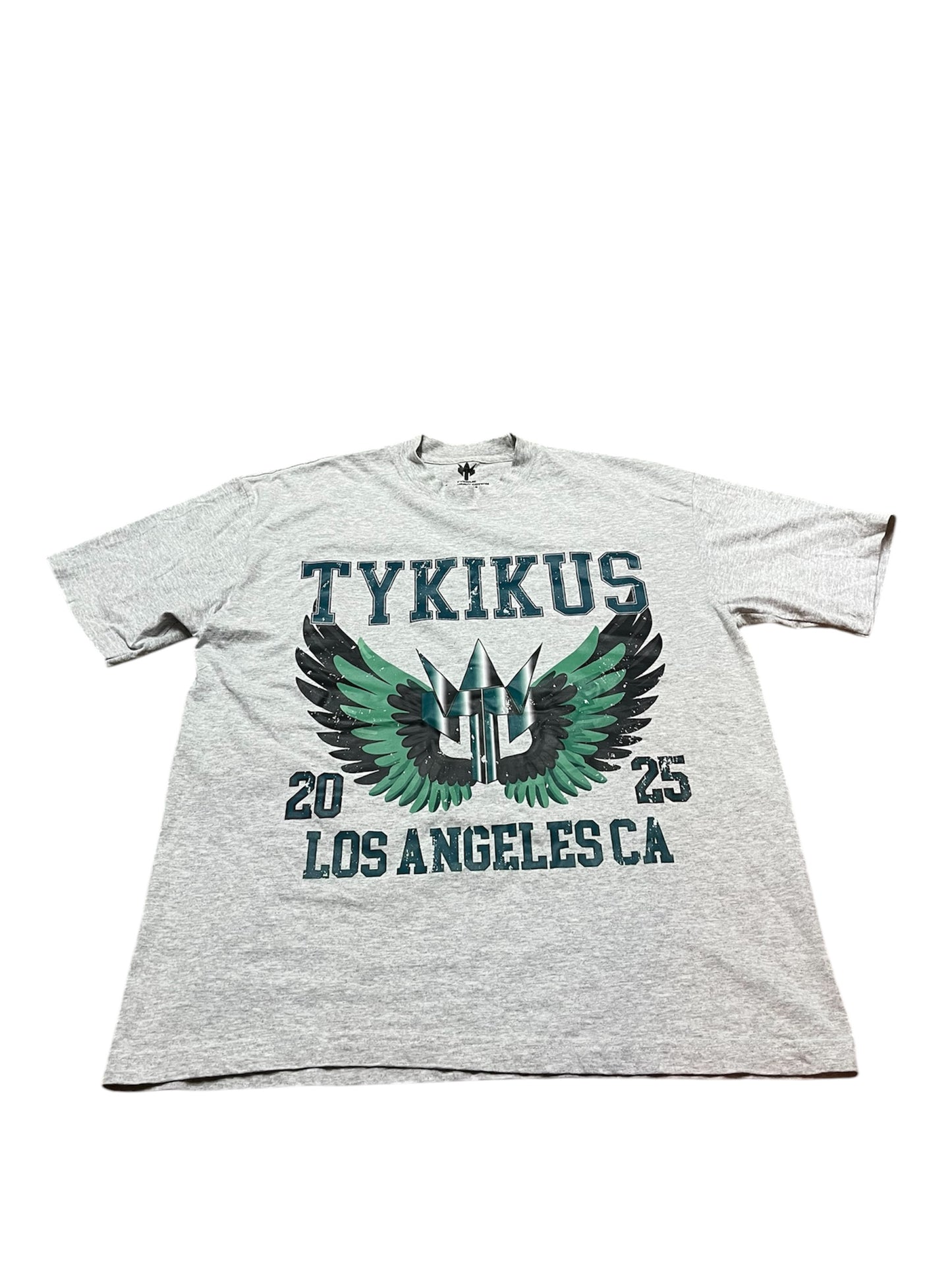 FLY HIGH TYKIKUS College Tee